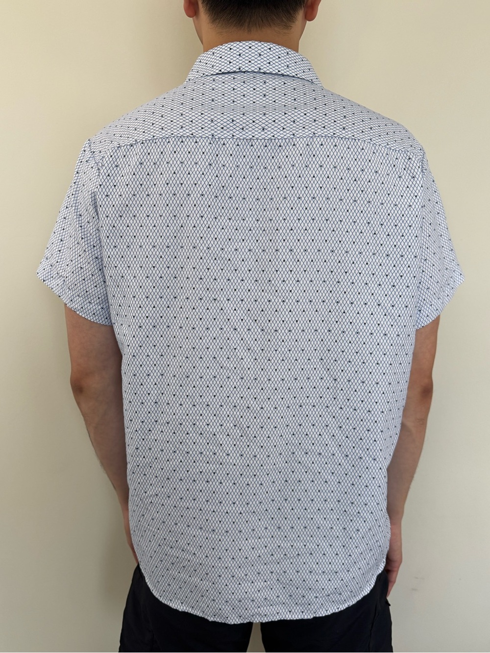 SHEIN White Short Sleeve Button-Down Shirt with Navy Micro Pattern